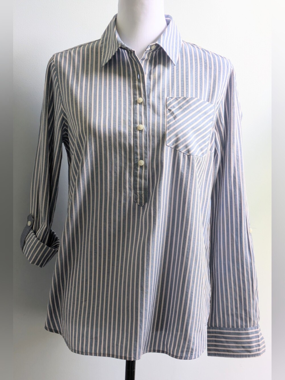 NWT...Tommy Hilfiger Striped 100% Cotton Pop-Over Blouse Size M